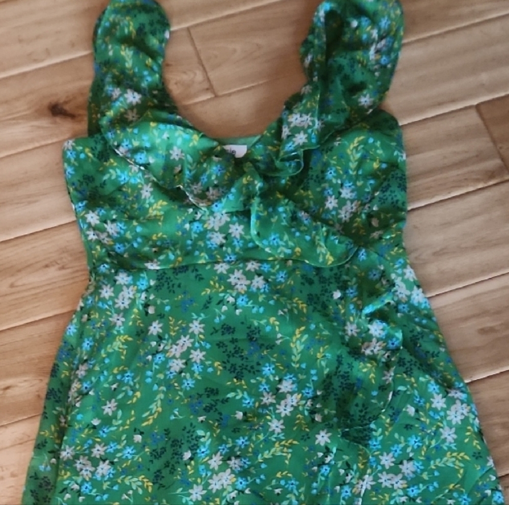 Kensie Green Floral Dress, New With Tags